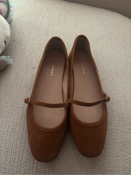 Cole Haan Shoes - Cole Haan size 8